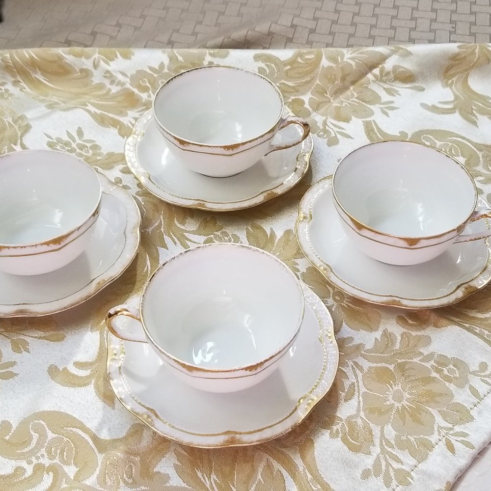 Haviland 4 Limoges Schleiger 213 Cups and Saucers